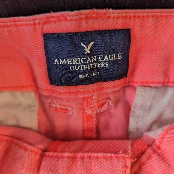 Shorts - Picture 6 of 7